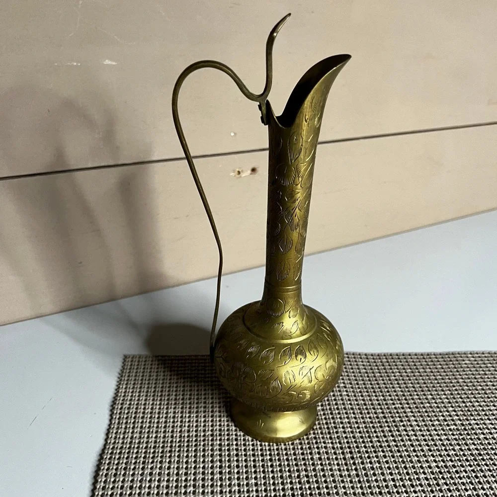 Vintage World Gift India Etched‎ Brass Aftaba Pitcher Decorative Floral Vase 10